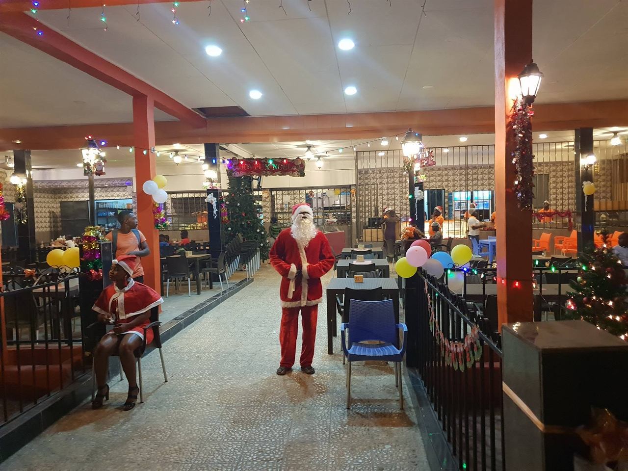 Fête de Noël dans la salle de La Brioche